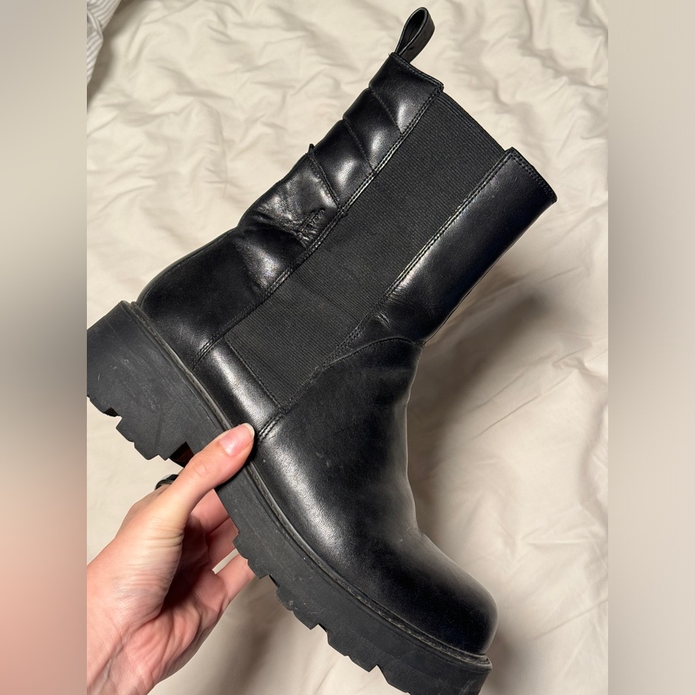 Vagabond Shoemakers Cosmo 2.0 Leather Chelsea Boots - Picture 5 of 6